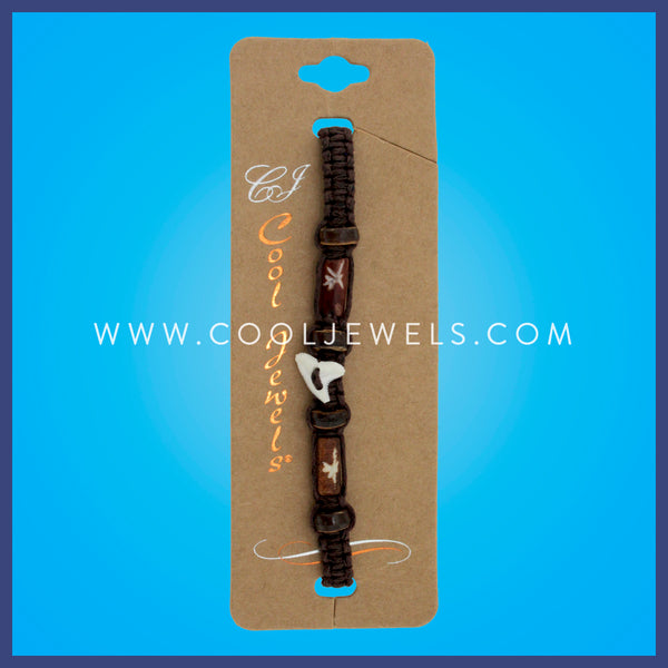 WOVEN SLIDER BRACELET WITH IMITATION SHARK TOOTH & COLORED BEADS - ASSORTED COLORS Comes with assorted shark teeth.