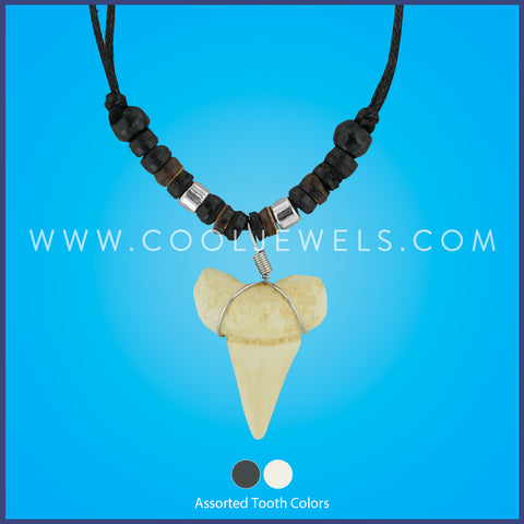 BLACK SLIDER CORD NECKLACE WITH WOOD & TURQUOISE BEAD & RESIN TOOTH PENDANT