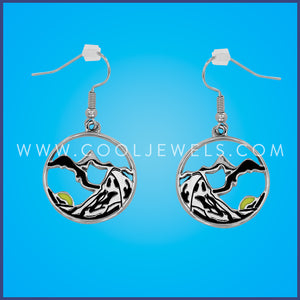FISH HOOK EARRING WITH MOUNTAIN DISC