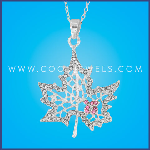 LINK CHAIN NECKLACE WITH RHINESTONE MAPLE LEAF PENDANT