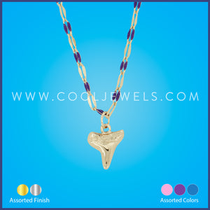 COLORED CHAIN NECKLACE WITH METAL TOOTH PENDANT - ASSORTED