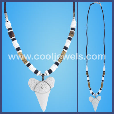 Genuine Mako Shark Tooth Beads Surfer Necklace for Men Women Boy Girl a  Handmade Boho Bohemian Jewelry GA390, Black & White, Shark Tooth, not known  : Amazon.ca: Clothing, Shoes & Accessories