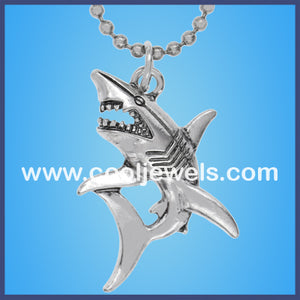 Great White Shark Necklace - 925 Sterling Silver - UK