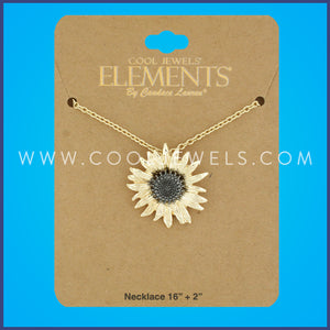 LINK CHAIN NECKLACE WITH DAISY PENDANT - CARDED